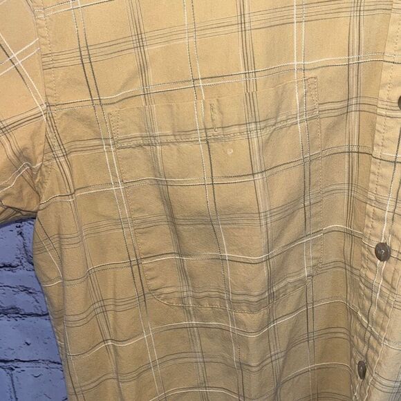 Cabela’s Yellow Short Sleeve Button Down Mens Large - Picture 5 of 5